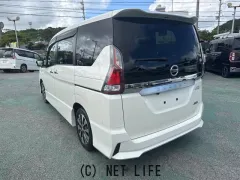 日産 セレナ
