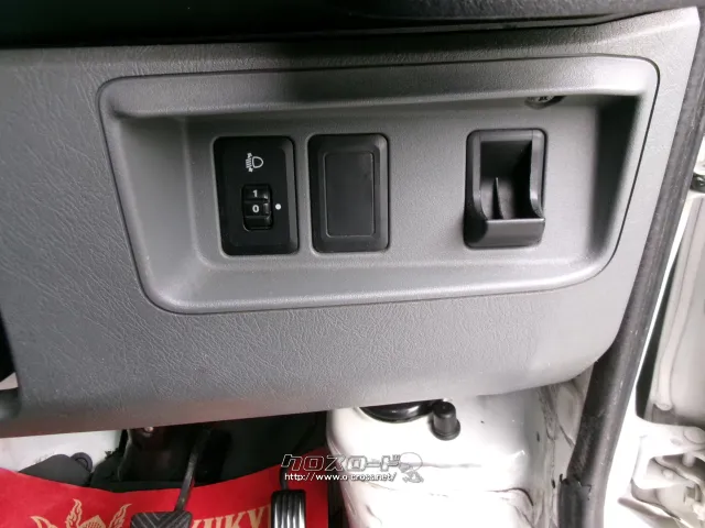 日産 NT100クリッパー