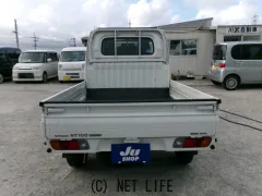 日産 NT100クリッパー