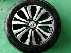 ホンダ純正ホイール　185/60/15　タイヤ付き ホイール・タイヤ・15インチ ホンダ純正 185/60R15(ブリヂストン