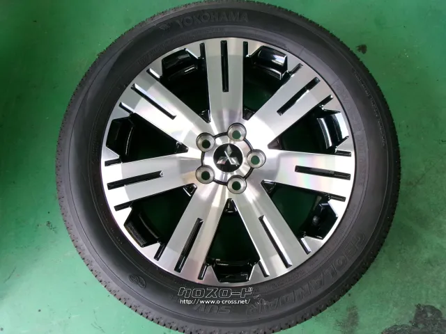 ホイール・タイヤ 18インチ ミツビシ純正 デリカD5 225/55R18 ヨコハマ