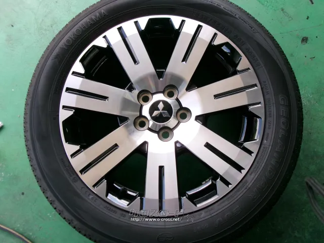 ホイール・タイヤ 18インチ ミツビシ純正 デリカD5 225/55R18 ヨコハマ