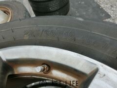 ホイール・タイヤ 18インチ(225/60R18)