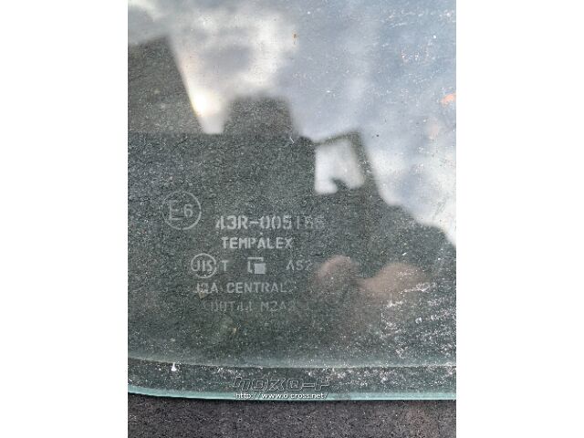 外装・エアロ リアガラス