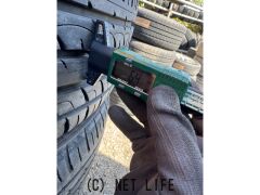 ホイール・タイヤ 225/40ZR18