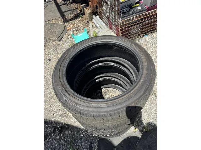 タイヤ 215/45R17
