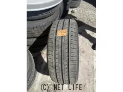 タイヤ 215/50R17
