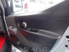 日産 NV200バネットバン