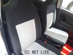 ダイハツ ミライース