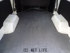 日産 NV350キャラバン