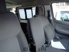 日産 NV350キャラバン