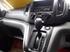 日産 NV200バネットバン