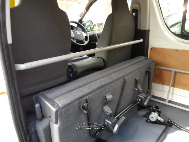 トヨタ ハイエースバン