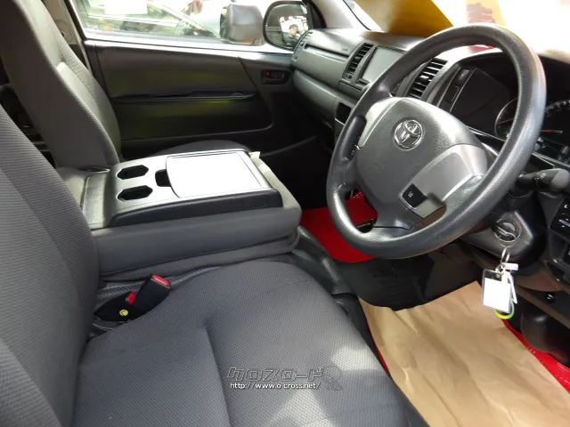 トヨタ ハイエースバン