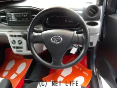 ダイハツ ミライース