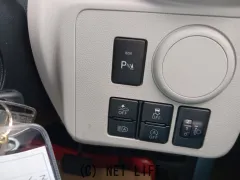 ダイハツ ミライース