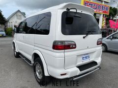 三菱 デリカスペースギア