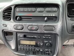 三菱 デリカスペースギア