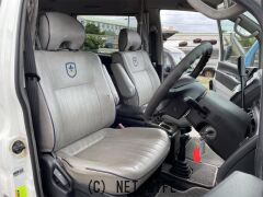 三菱 デリカスペースギア