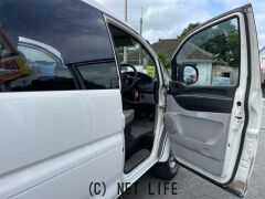 三菱 デリカスペースギア