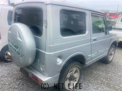 スズキ ジムニー