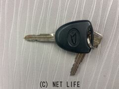 ダイハツ ミライース