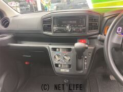 ダイハツ ミライース