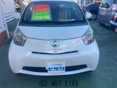トヨタ iQ