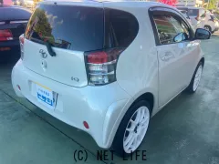 トヨタ iQ