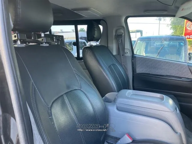 トヨタ ハイエースバン