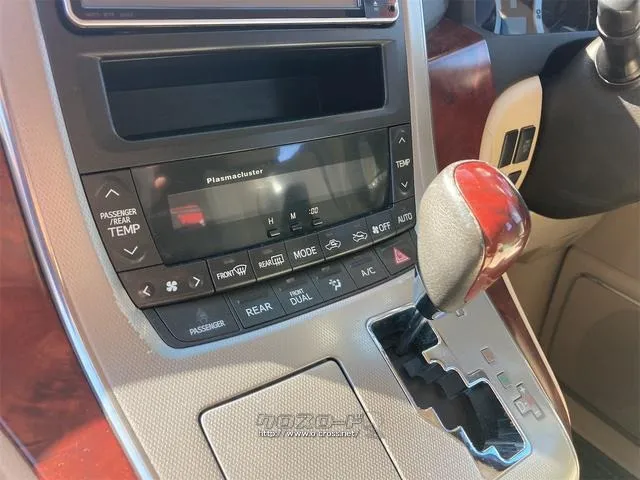 トヨタ ヴェルファイア