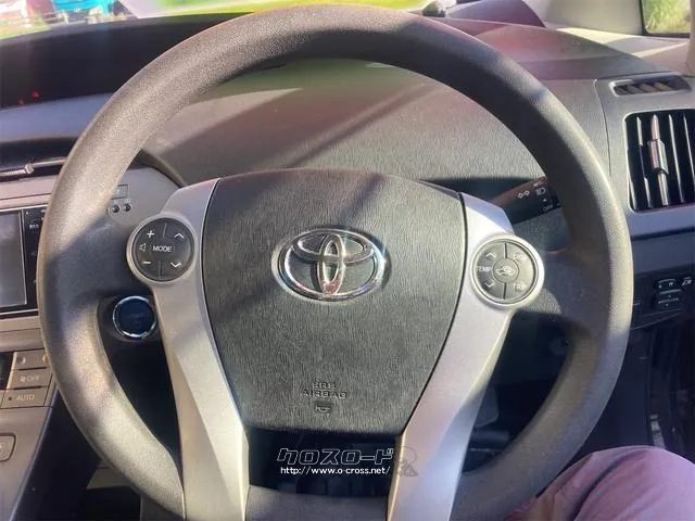 トヨタ プリウス