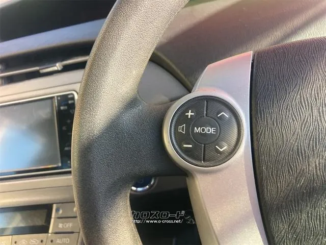 トヨタ プリウス