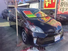 トヨタ プリウス