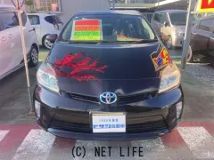 トヨタ プリウス