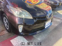 トヨタ プリウス