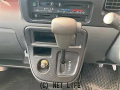 ダイハツ ハイゼットカーゴ