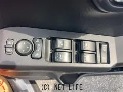 ダイハツ タフト