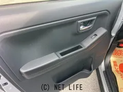 ダイハツ タフト