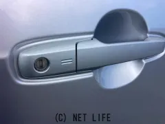 ダイハツ タフト