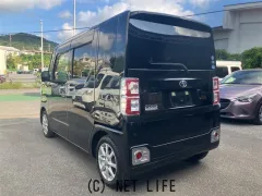 トヨタ ピクシスメガ