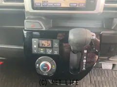 トヨタ ピクシスメガ