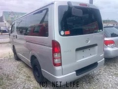 トヨタ ハイエースバン