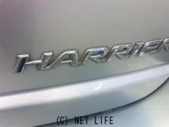 トヨタ ハリアー
