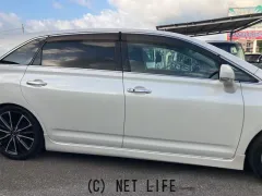 トヨタ マークXジオ
