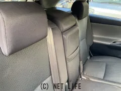 トヨタ マークXジオ