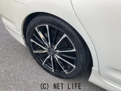 トヨタ マークXジオ