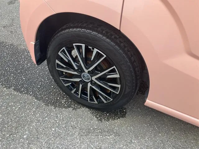 ホンダ N-BOXスラッシュ