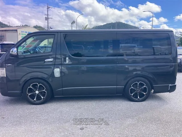 トヨタ ハイエースバン