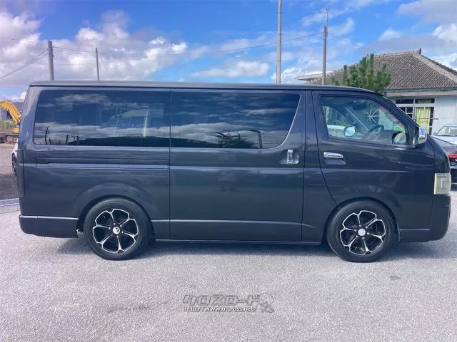 トヨタ ハイエースバン